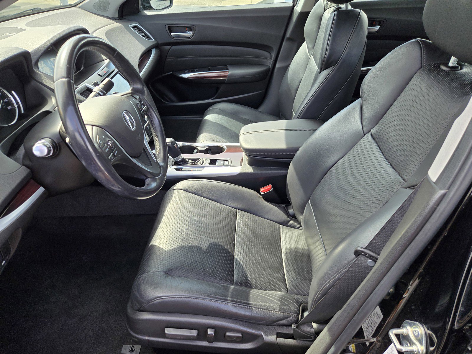 Used 2017 Acura TLX w/ Technology Package image 15