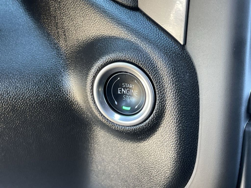 Used 2025 GMC Sierra 1500 Pro w/ Pro Value Package image 17