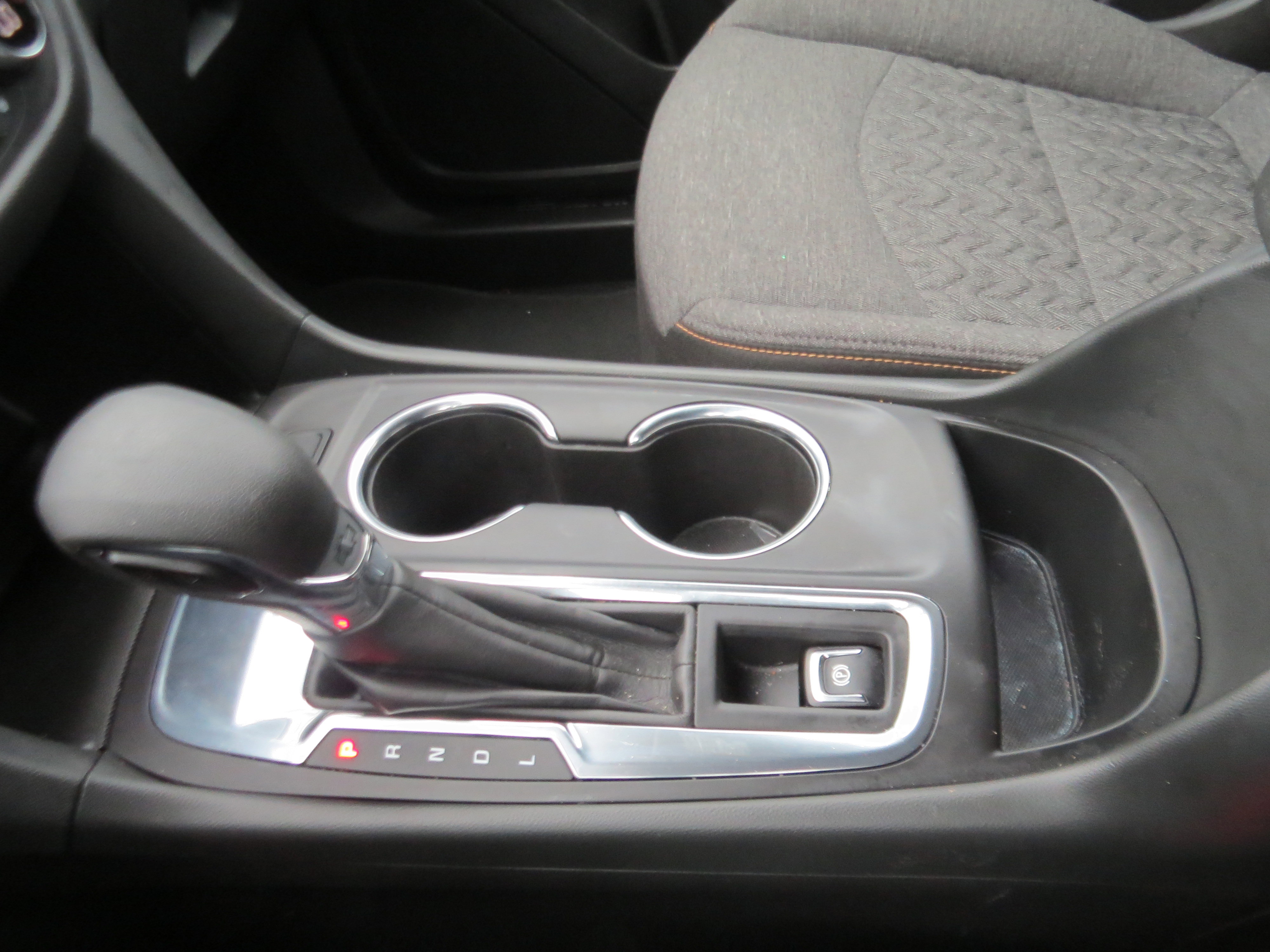 Used 2023 Chevrolet Equinox LT FWD image 22