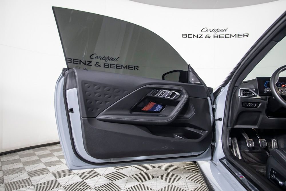 Used 2023 BMW M2 w/ Lighting Package image 22