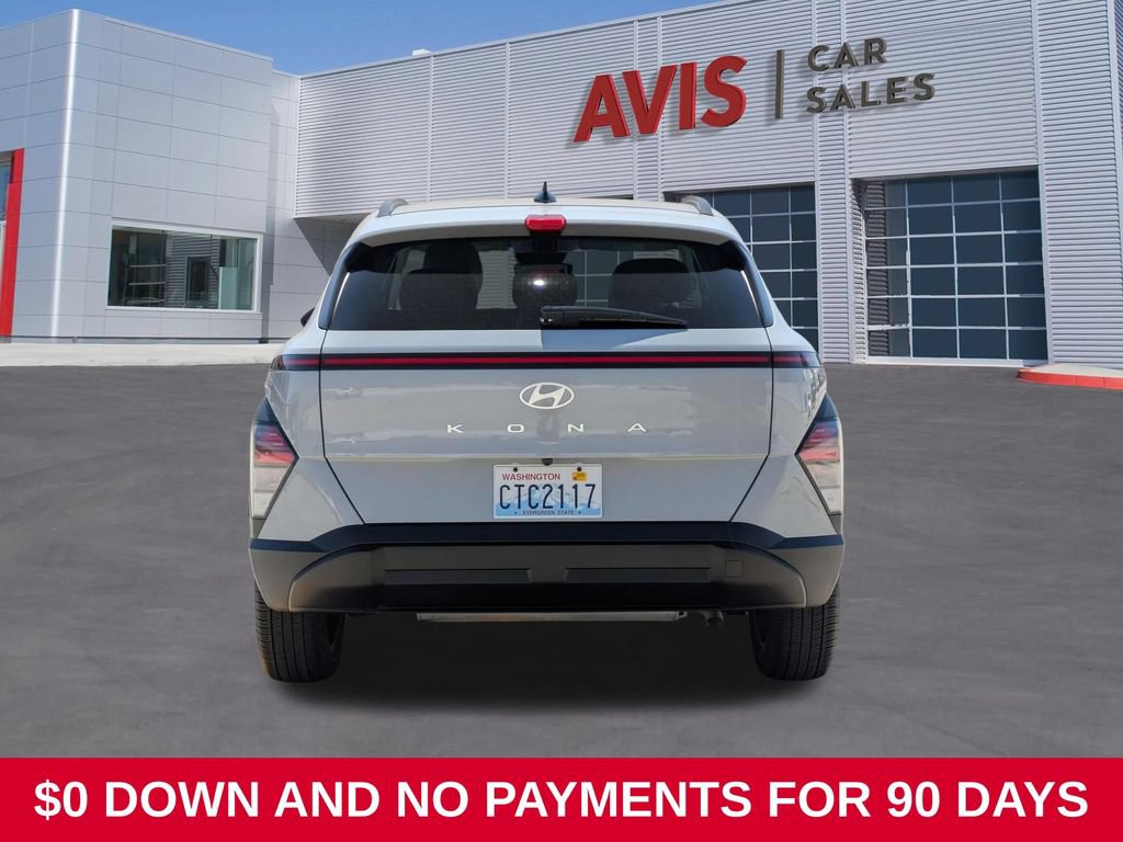 Used 2025 Hyundai Kona SEL FWD image 7