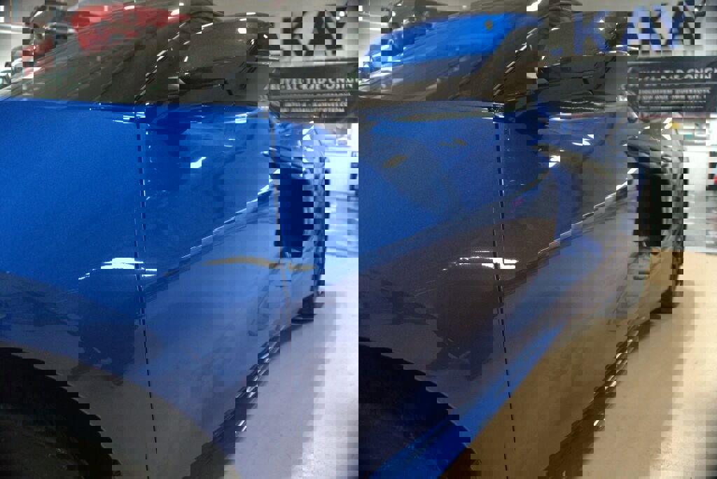 Used 2023 Chevrolet Corvette Stingray Convertible w/ Battery Protection Package image 14