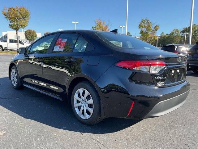 New 2027 Toyota Corolla LE FWD image 8