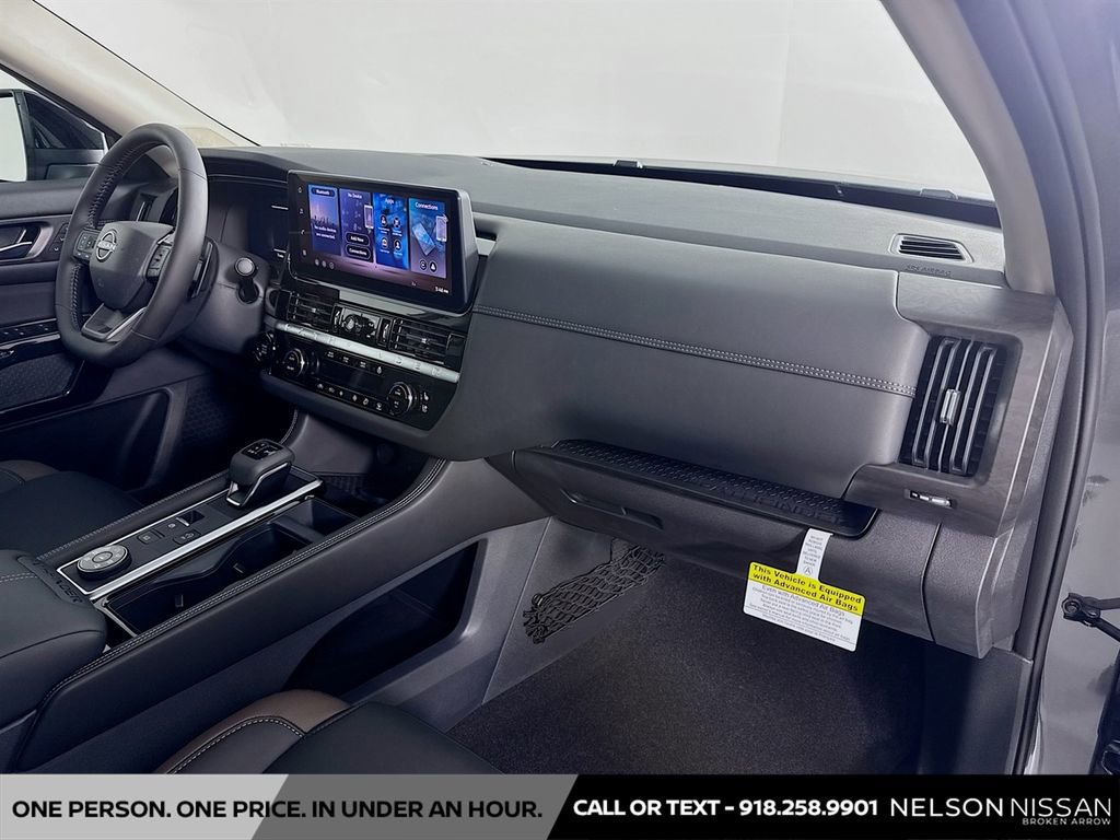 New 2026 Nissan Pathfinder Platinum image 31