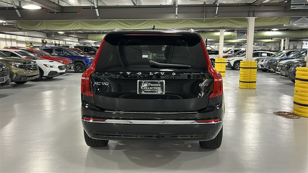 Certified 2023 Volvo XC90 B6 Ultimate w/ Protection Package Premier AWD/4WD image 5