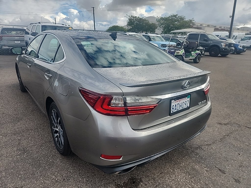 Used 2017 Lexus ES 350 w/ Navigation System Package FWD image 11