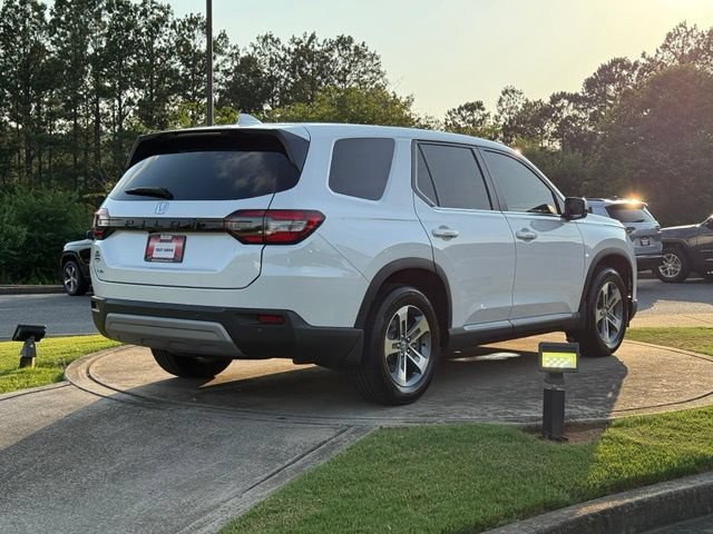 Used 2025 Honda Pilot EX-L image 7