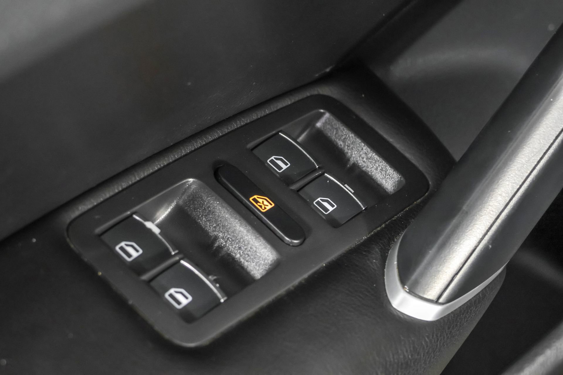 Used 2022 Volkswagen Passat 2.0T R-Line image 34