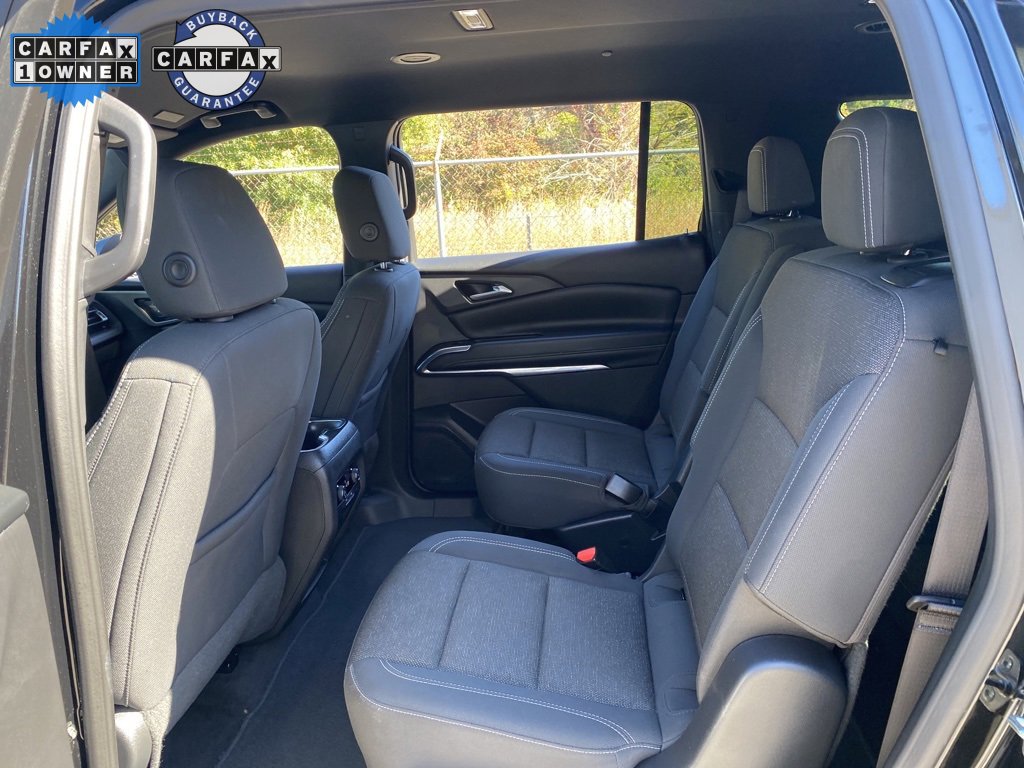 Used 2025 Chevrolet Traverse LT image 22