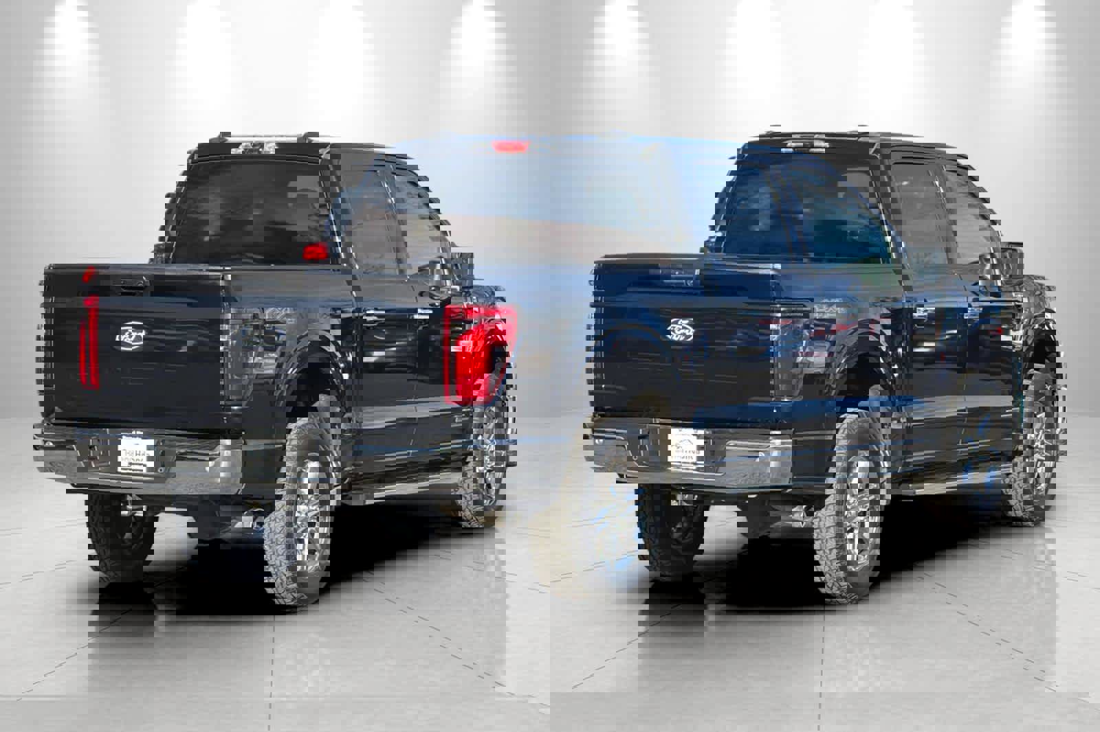 Used 2024 Ford F150 XLT w/ Mobile Office Package image 2