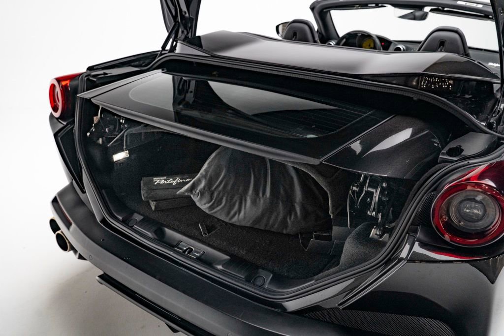 Used 2019 Ferrari Portofino image 69