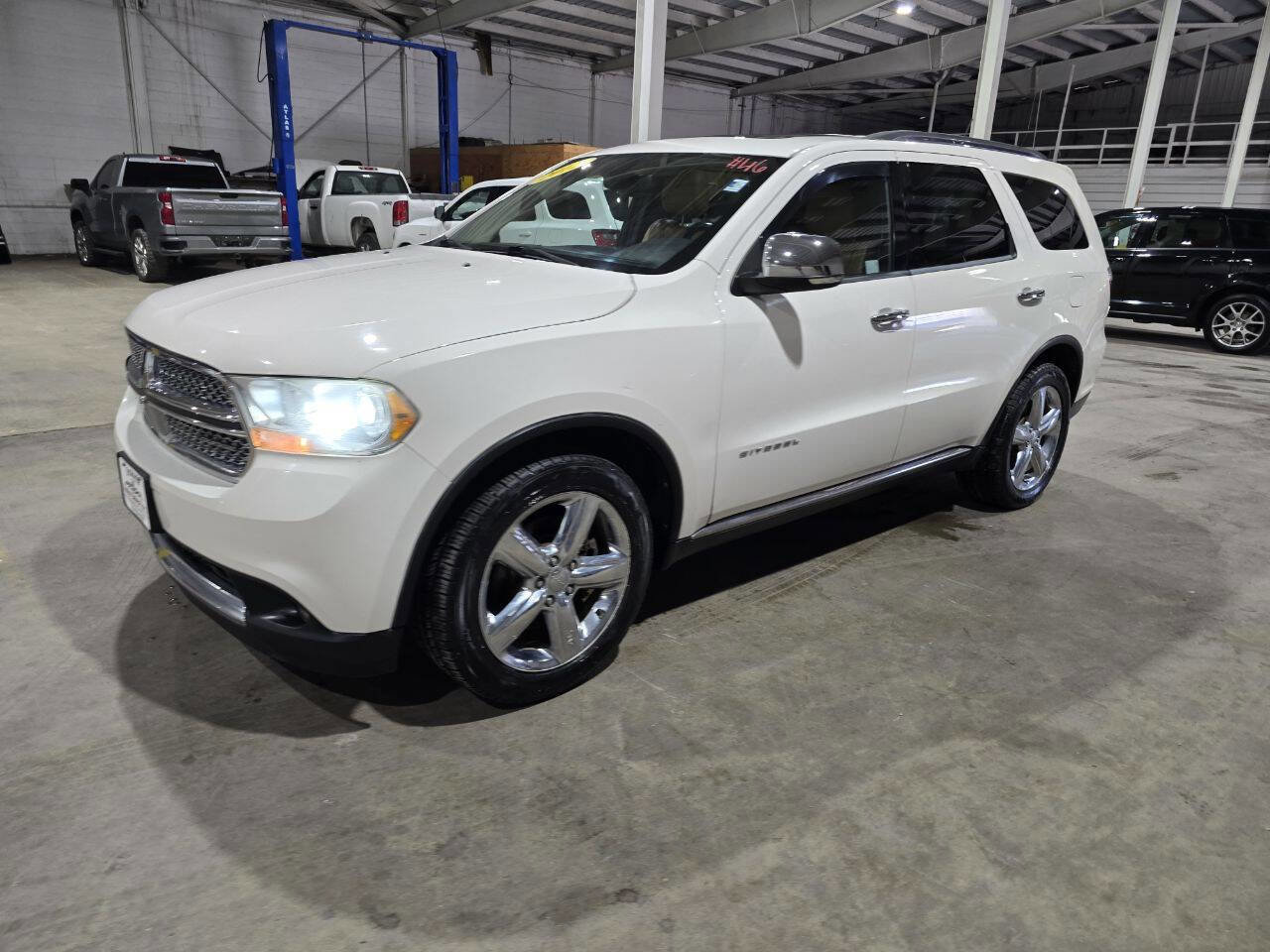 Used 2012 Dodge Durango Citadel AWD/4WD image 2