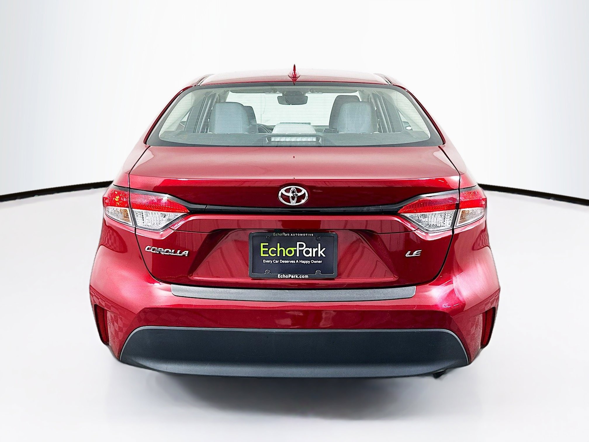 Used 2025 Toyota Corolla LE image 7