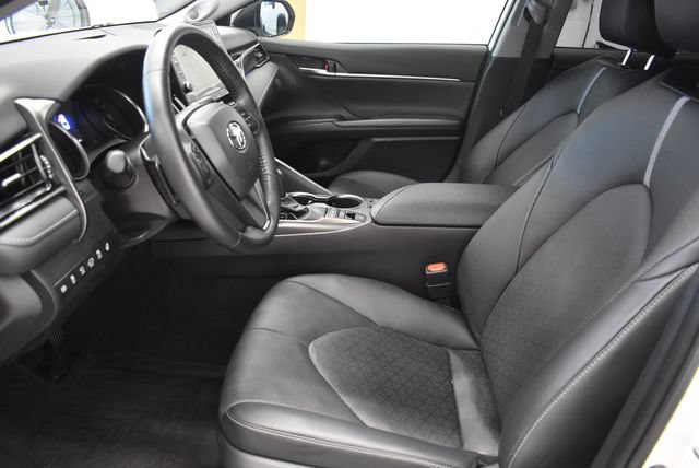 Used 2021 Toyota Camry XSE w/ Navigation Package FWD image 22