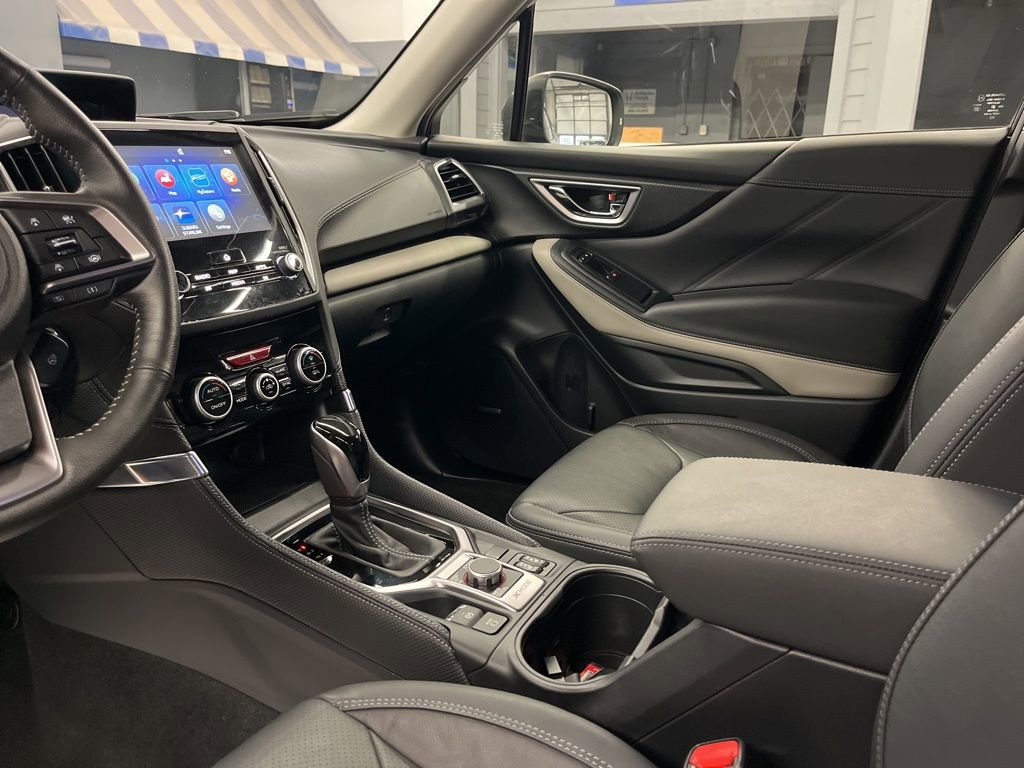 Certified 2024 Subaru Forester Limited image 30