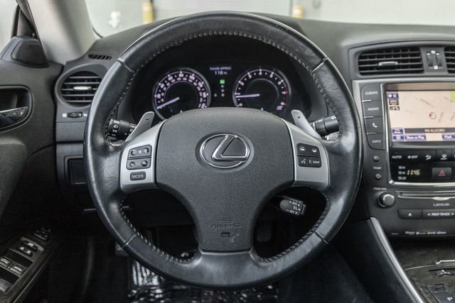 Used 2013 Lexus IS 250C image 8