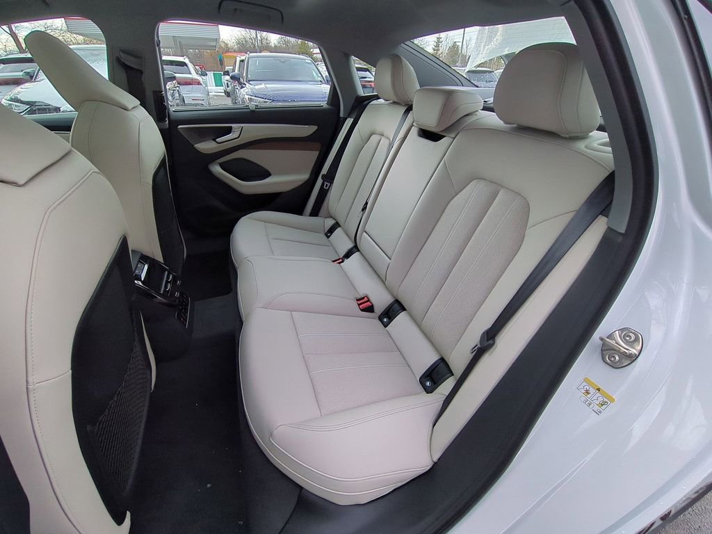 New 2026 Audi A6 Premium Plus image 19