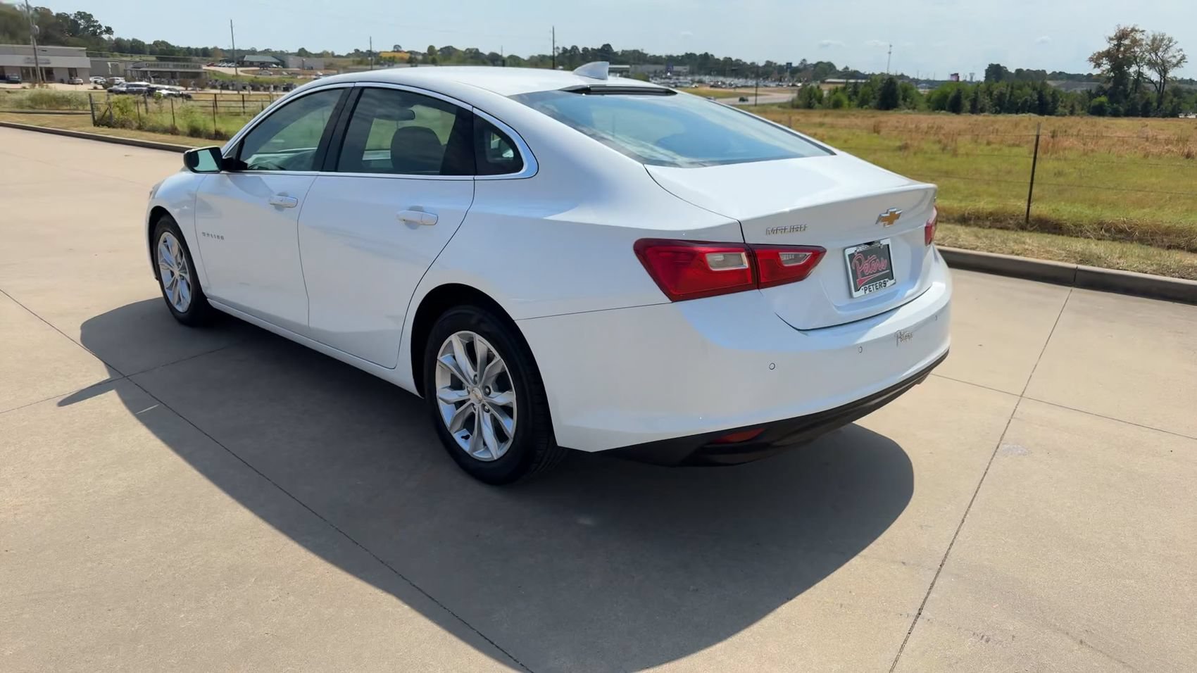 Used 2025 Chevrolet Malibu LT FWD image 7