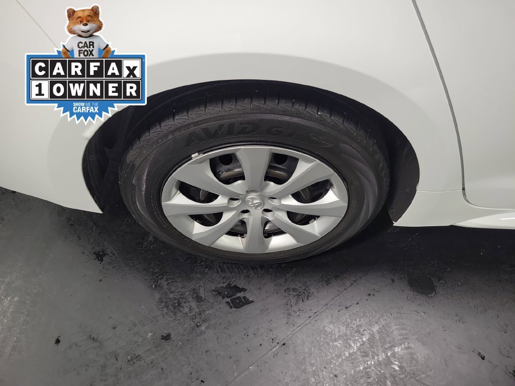 Used 2024 Toyota Corolla LE FWD image 11