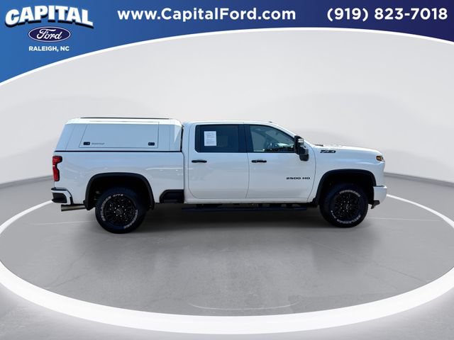 Used 2024 Chevrolet Silverado 2500 LTZ w/ LTZ Plus Package AWD/4WD image 9