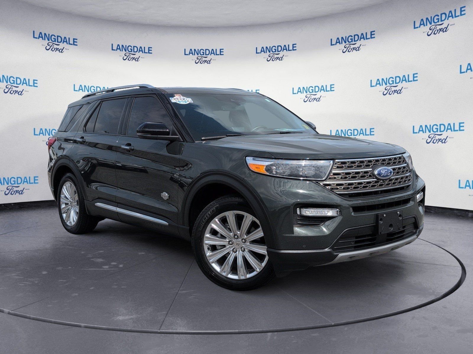 Used 2024 Ford Explorer King Ranch w/ Technology Package RWD video 2