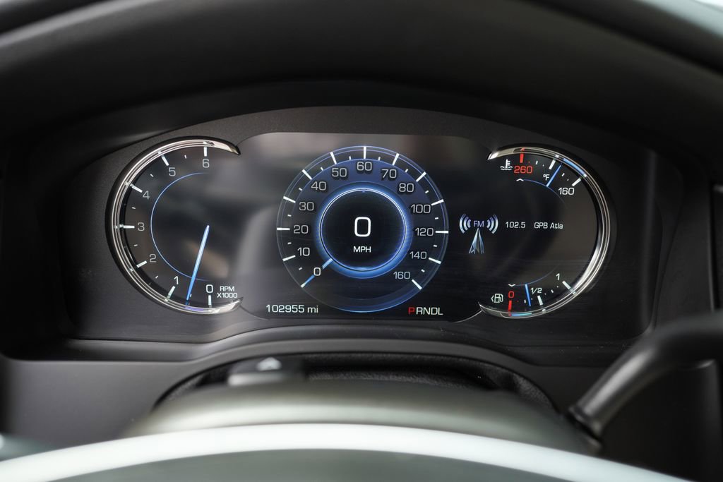 Used 2018 Cadillac Escalade ESV Luxury AWD/4WD image 25
