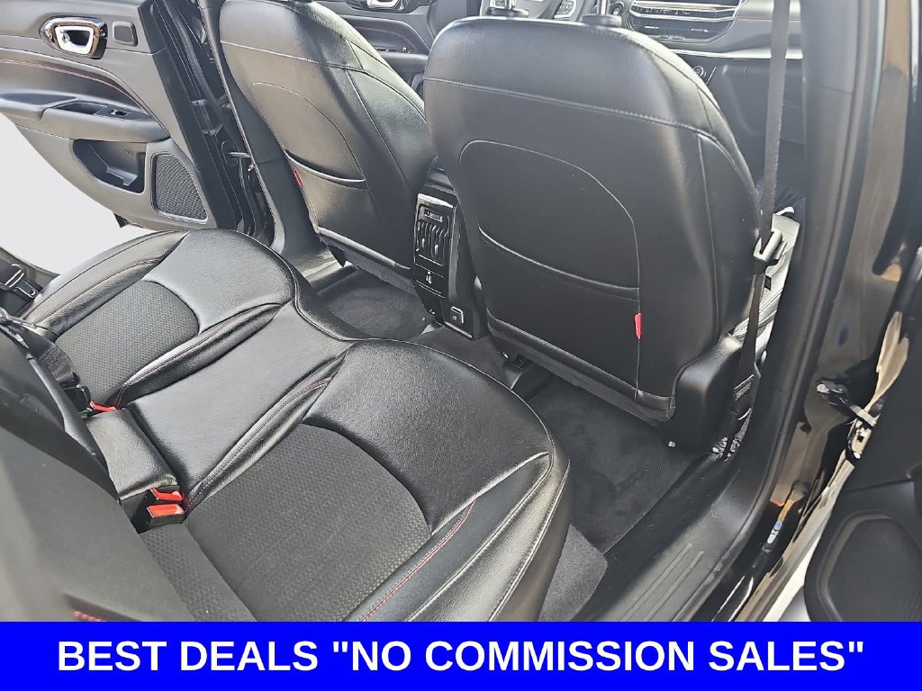 Used 2023 Jeep Compass Trailhawk w/ Sun and Sound Group AWD/4WD image 11