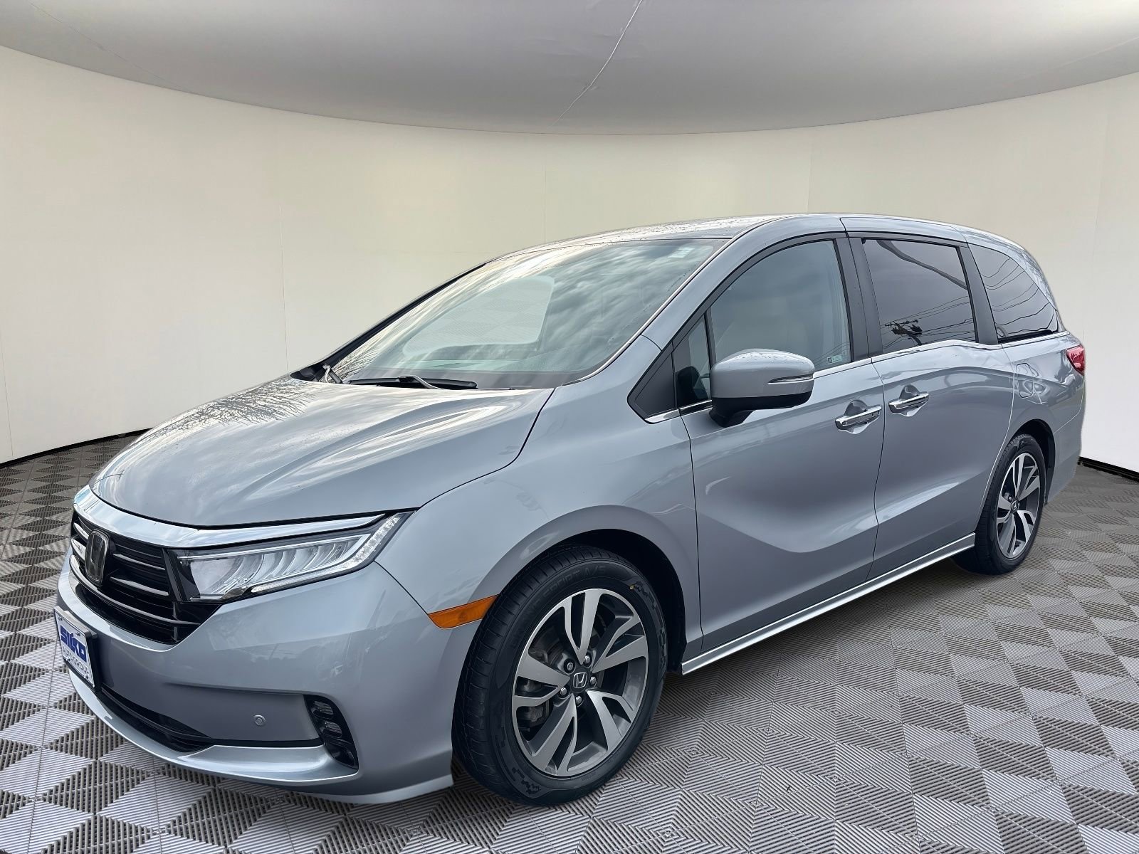 Certified 2023 Honda Odyssey Touring image 8