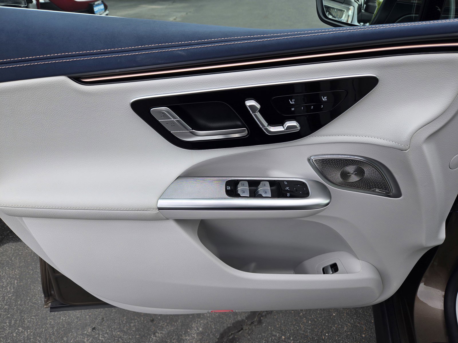 Used 2024 Mercedes-Benz EQE 350+ 4MATIC SUV image 16