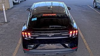 Used 2022 Ford Mustang Mach-E Select AWD/4WD image 5