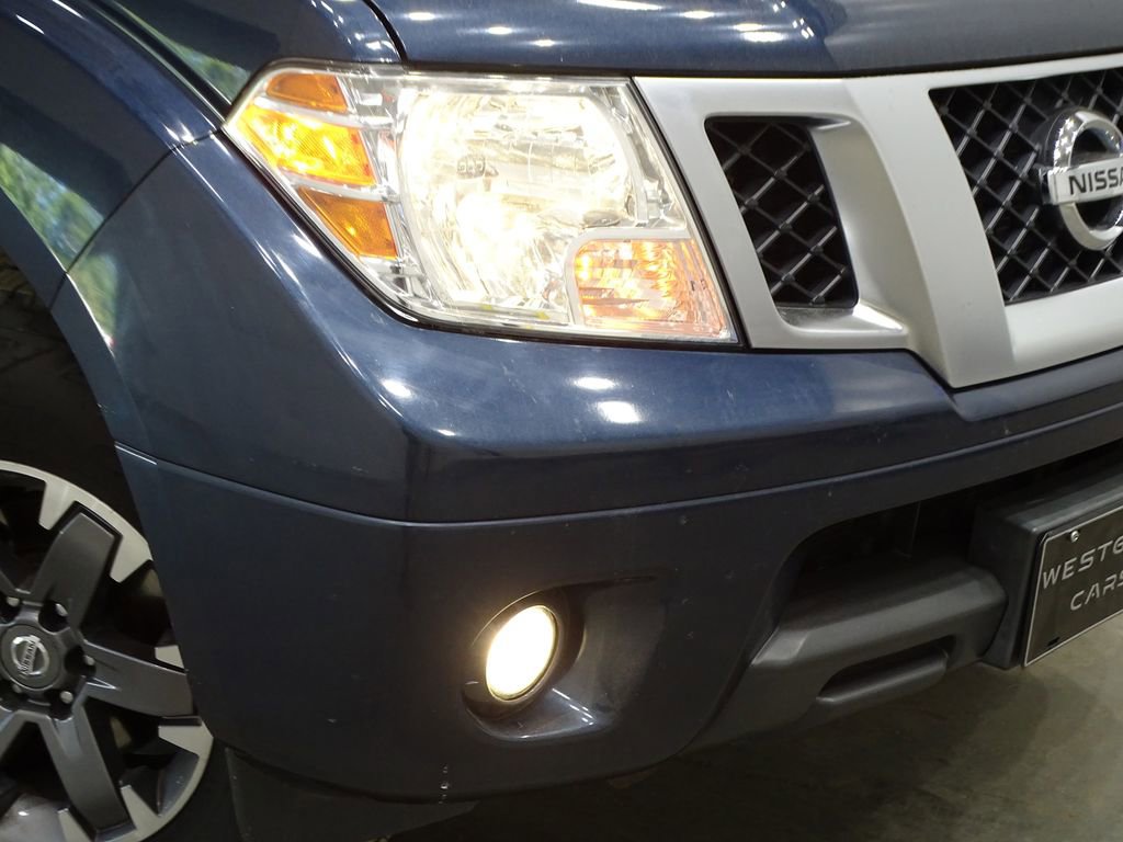 Used 2019 Nissan Frontier PRO-4X w/ Pro-4x Luxury Package image 43