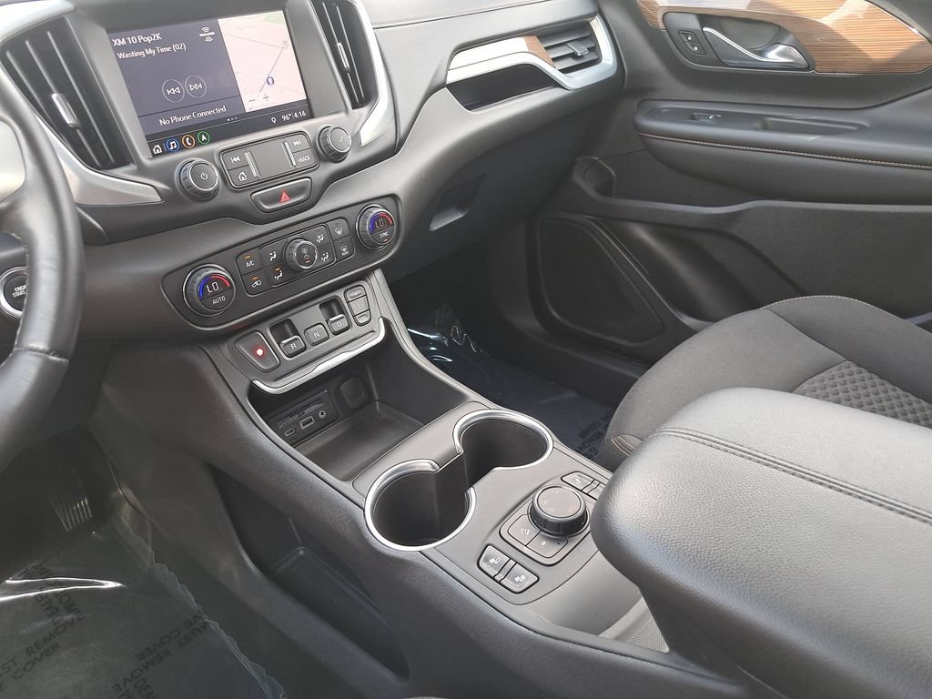 Used 2020 GMC Terrain SLE w/ Driver Convenience Package AWD/4WD image 24