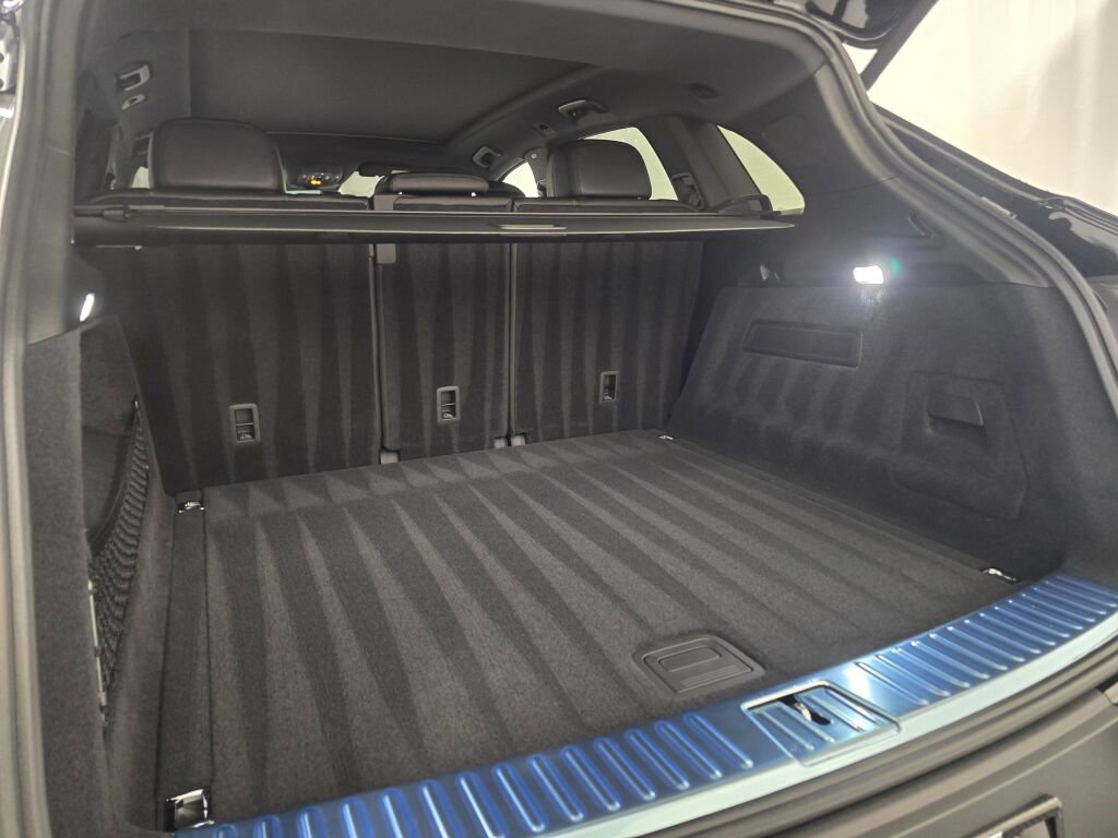 New 2026 Porsche Cayenne AWD/4WD image 23