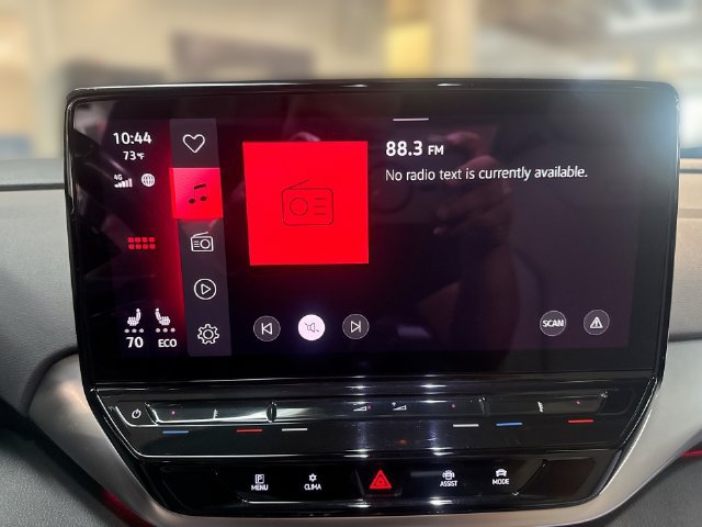 Certified 2022 Volkswagen ID.4 Pro S w/ Gradient Package AWD/4WD image 13
