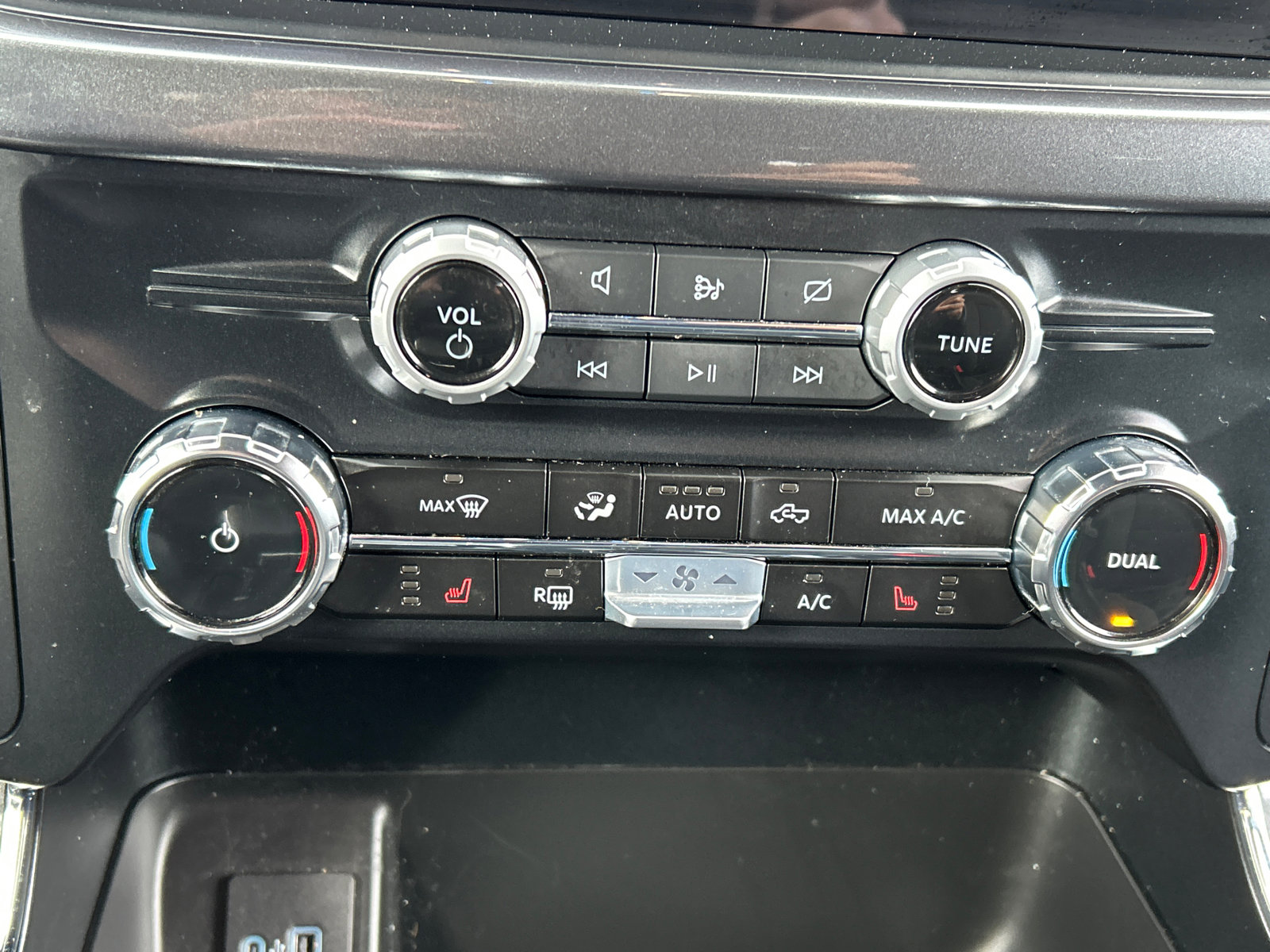 Certified 2023 Ford F150 XLT w/ Equipment Group 302A High AWD/4WD image 18