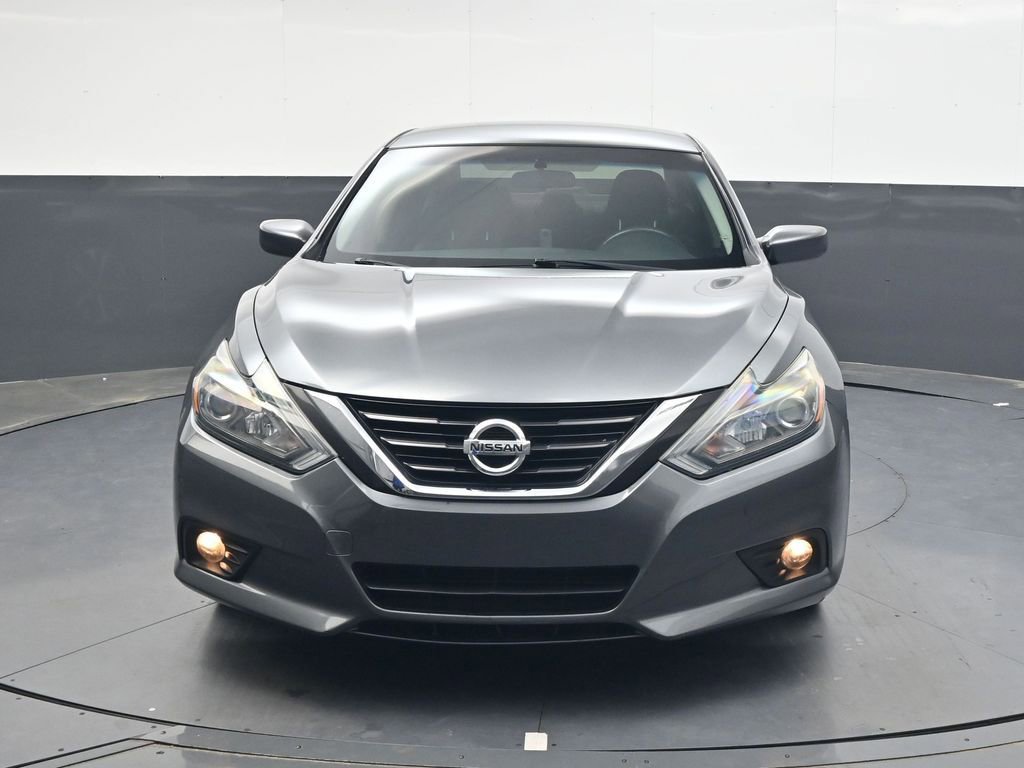 Used 2018 Nissan Altima 2.5 SR FWD image 9