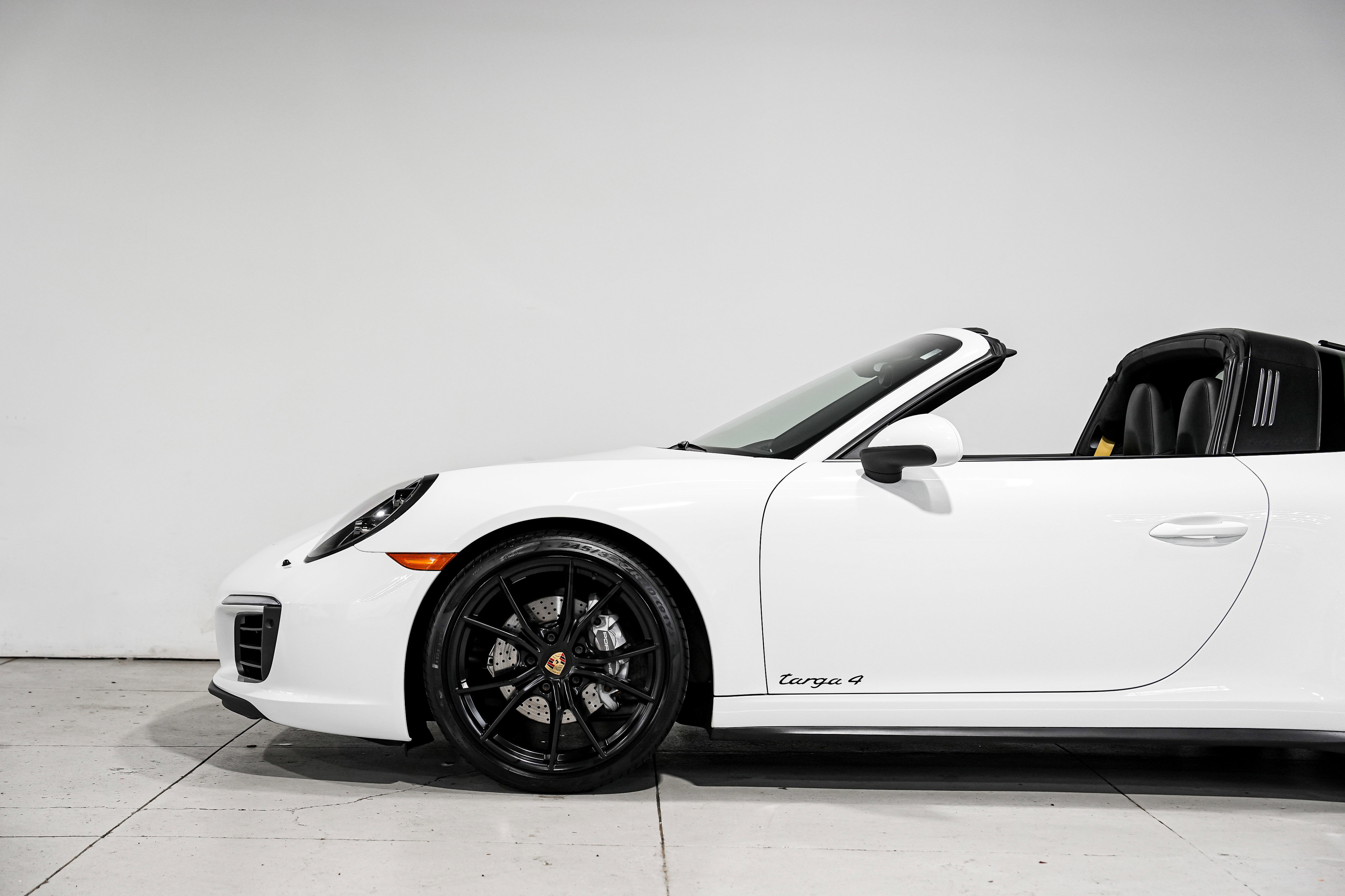 Used 2017 Porsche 911 Targa 4 image 45