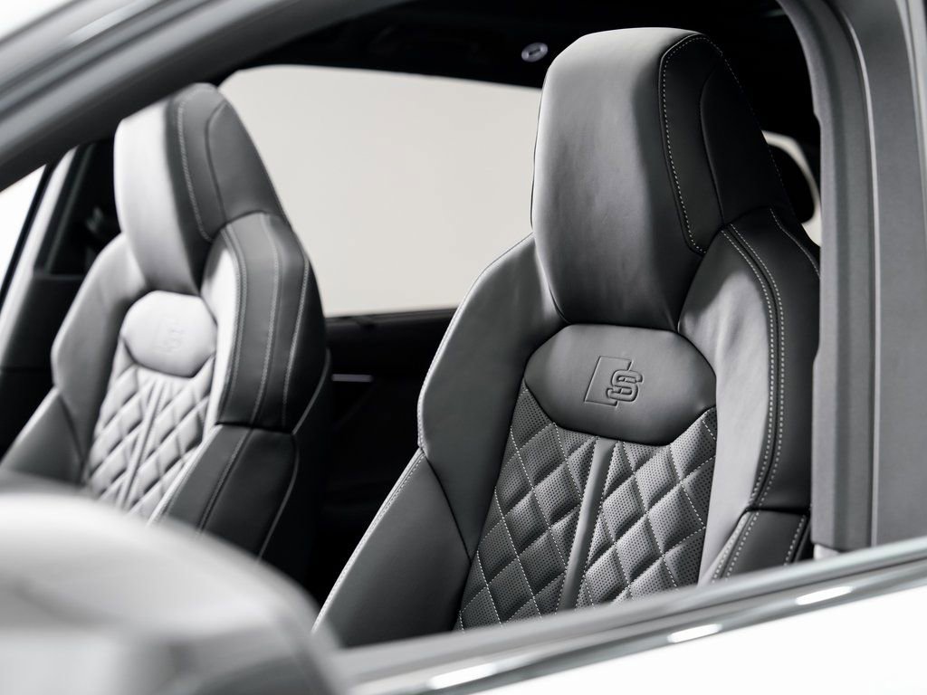 New 2026 Audi SQ7 Premium Plus image 10