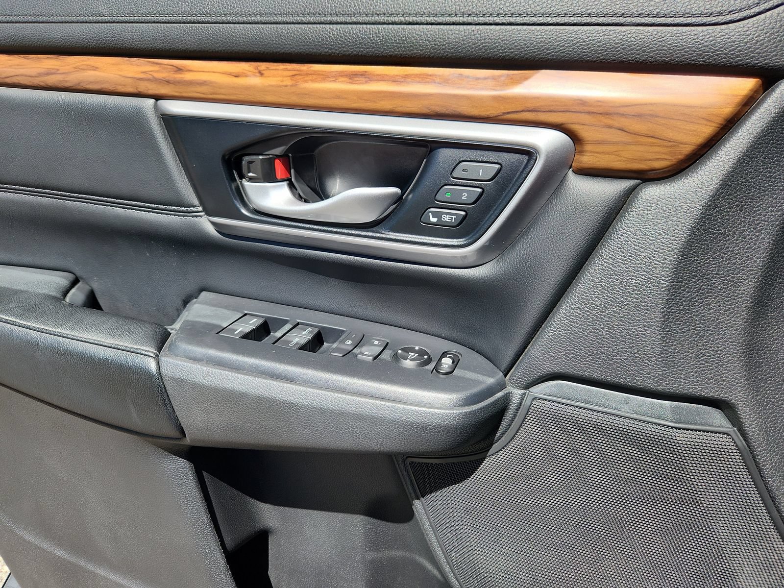 Used 2020 Honda CR-V EX-L image 9