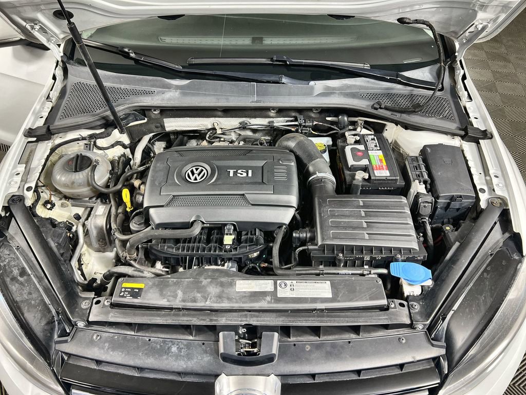Used 2015 Volkswagen Golf SEL w/ Lighting Package (SEL) FWD image 29
