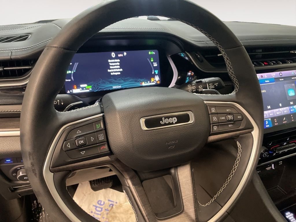 Used 2022 Jeep Grand Cherokee Limited 4xe image 21