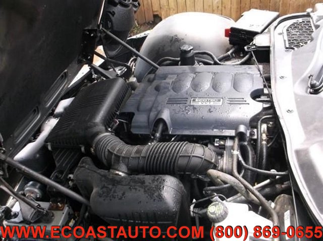 Used 2006 Pontiac Solstice Convertible w/ Power Package RWD image 8