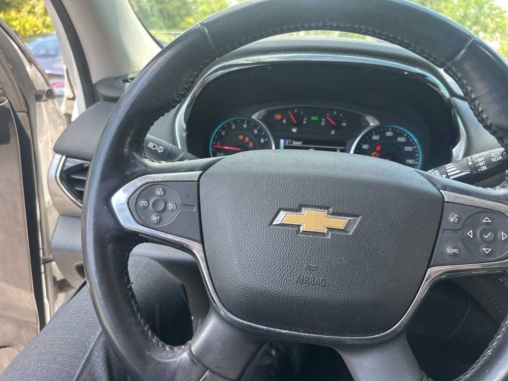 Used 2018 Chevrolet Traverse LT AWD/4WD image 4