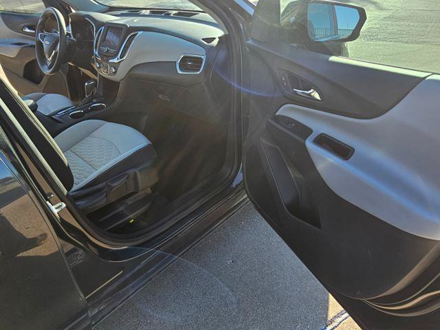 Used 2021 Chevrolet Equinox LT FWD image 17