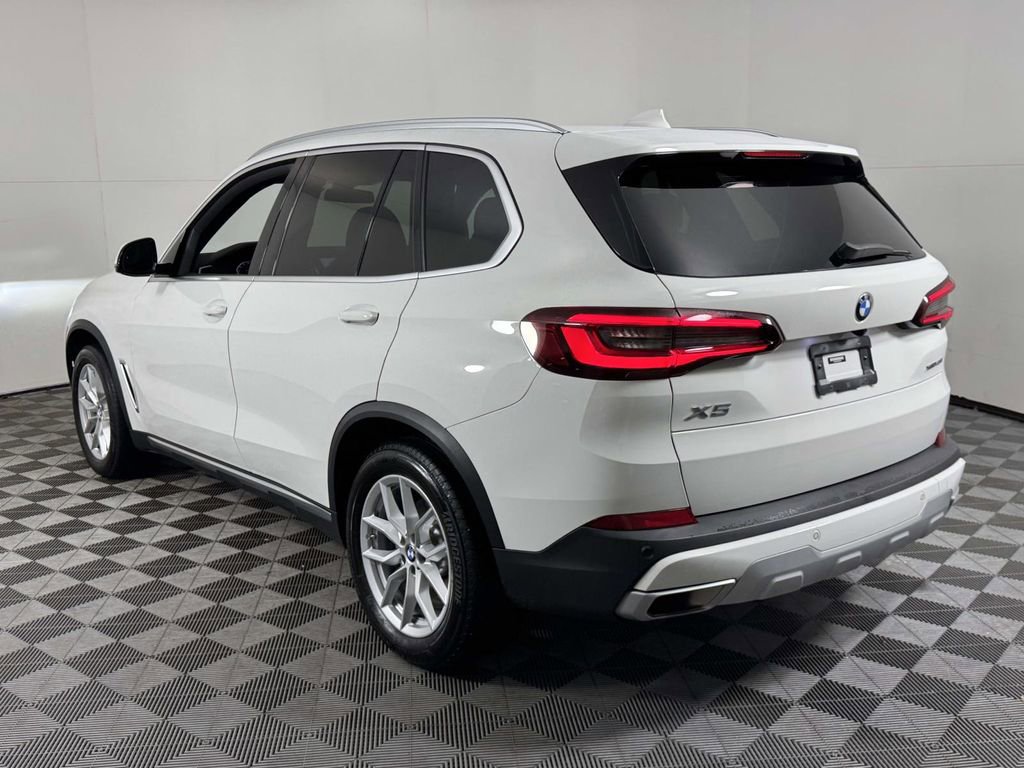 Used 2023 BMW X5 xDrive40i image 8