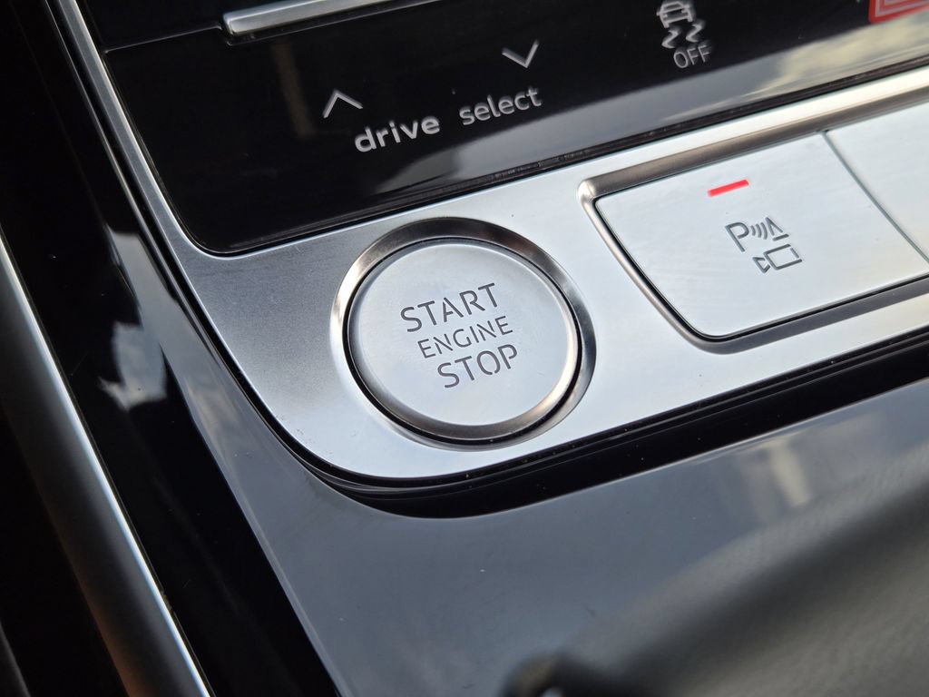 Used 2019 Audi A8 L 3.0T w/ Luxury Package AWD/4WD image 26