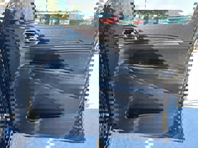 Used 2019 Jeep Grand Cherokee Limited image 16