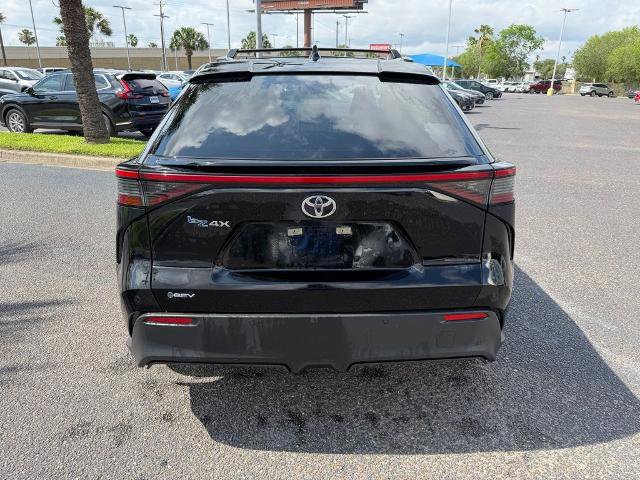 Used 2024 Toyota bZ4X XLE w/ Weather Package FWD image 5