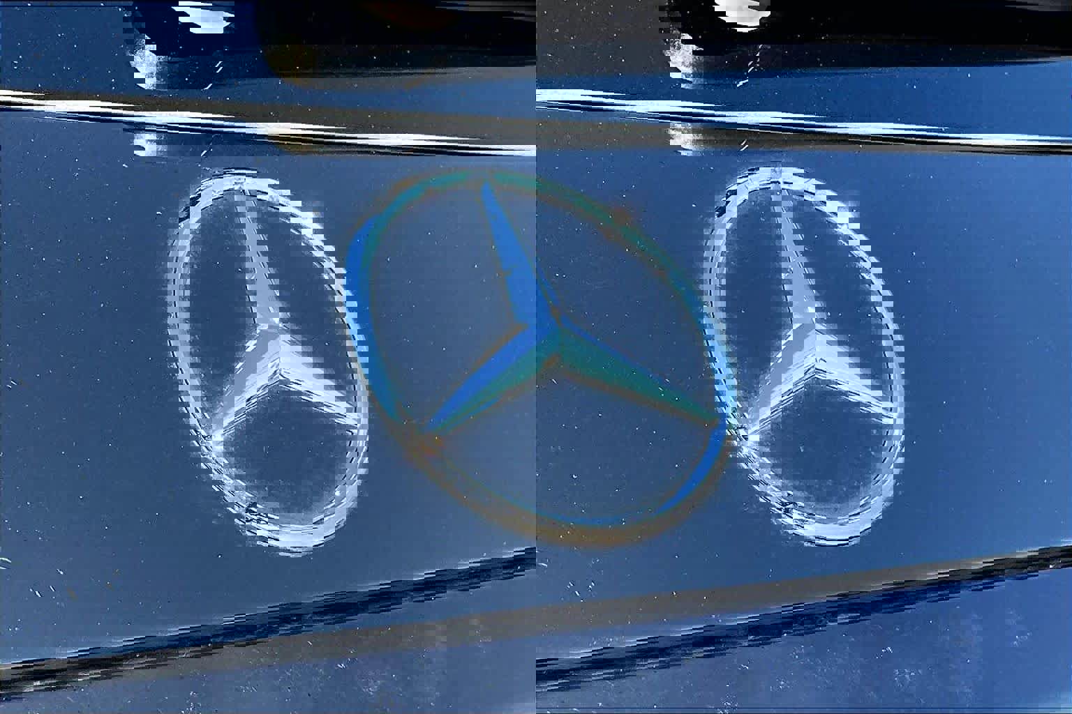 Used 2025 Mercedes-Benz GLC 300 4MATIC image 31