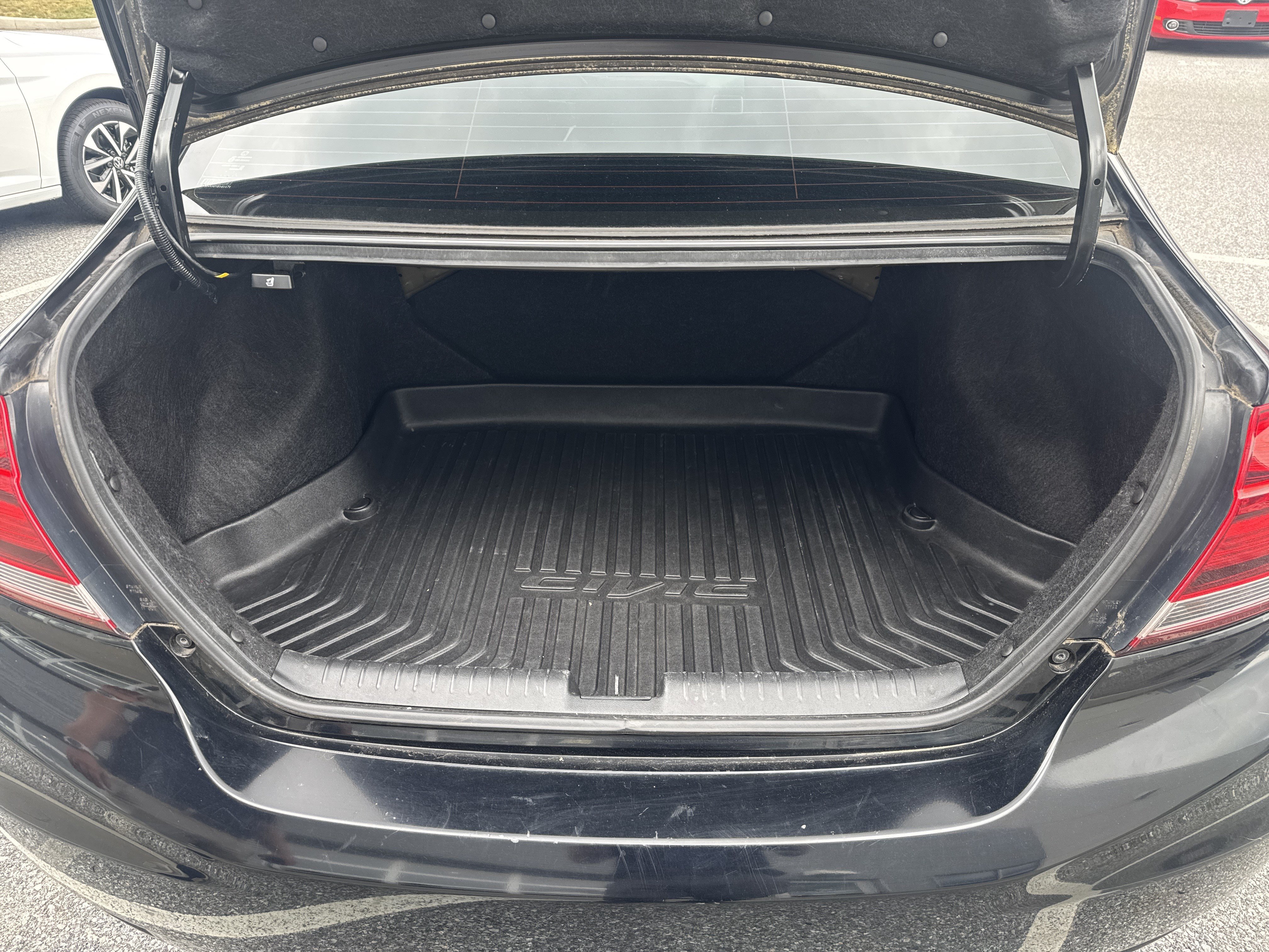 Used 2015 Honda Civic LX image 30